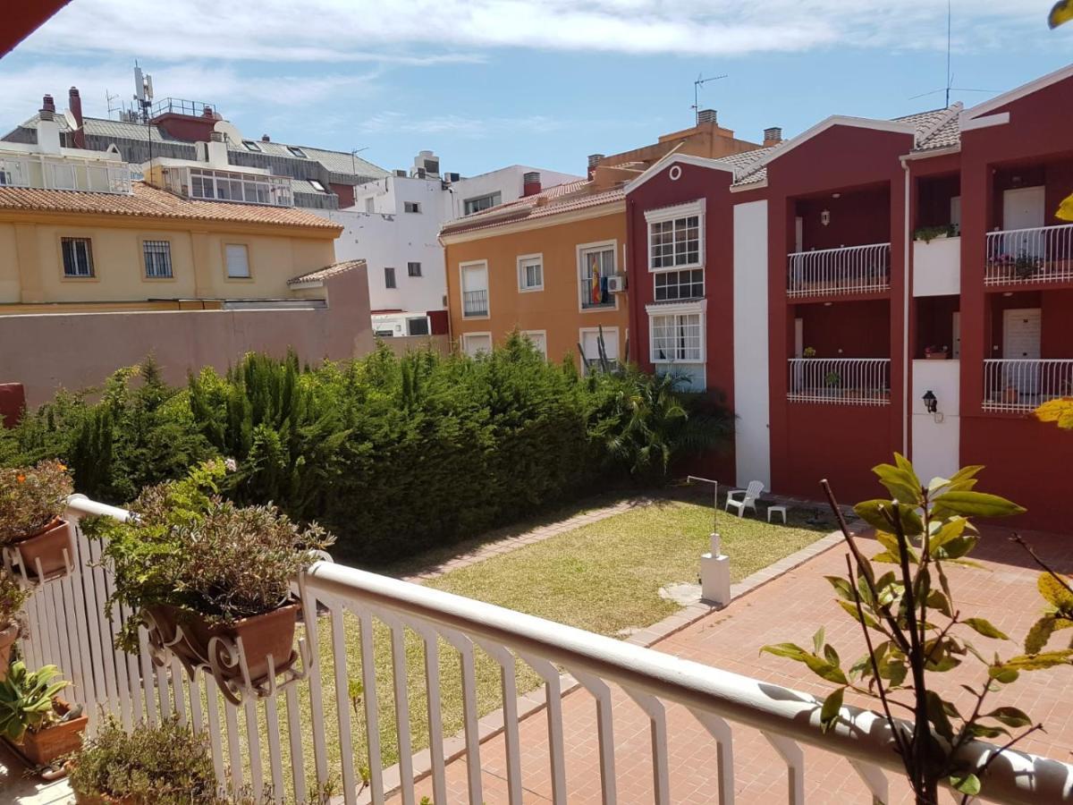 Bolivia Beach Apartments Malaga Exterior photo